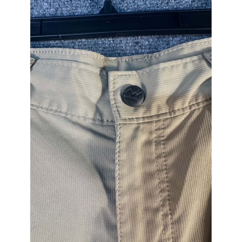 Wrangler Mens Outdoor Performance Shorts Khaki Tan Size 32 Hiking Utility - Picture 2 of 12